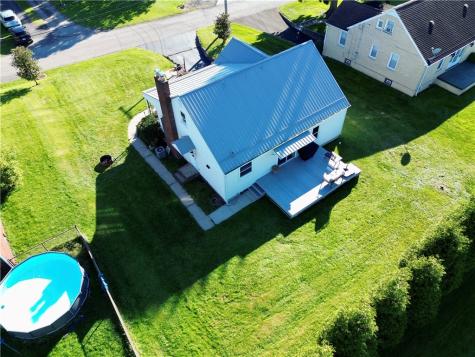 212 W Fairmont Avenue Neshannock Township PA 16105