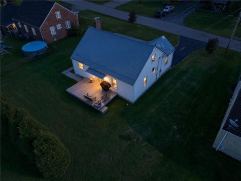 212 W Fairmont Avenue Neshannock Township PA 16105