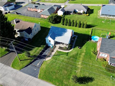 212 W Fairmont Avenue Neshannock Township PA 16105