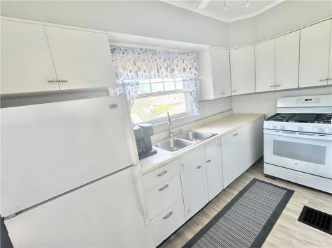 510 Market Street Scottdale PA 15683