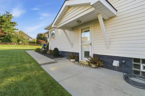 1115 Brown Street Rostraver PA 15012