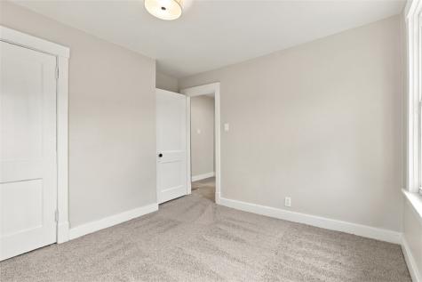 1152 Termon Avenue Brighton Heights PA 15212