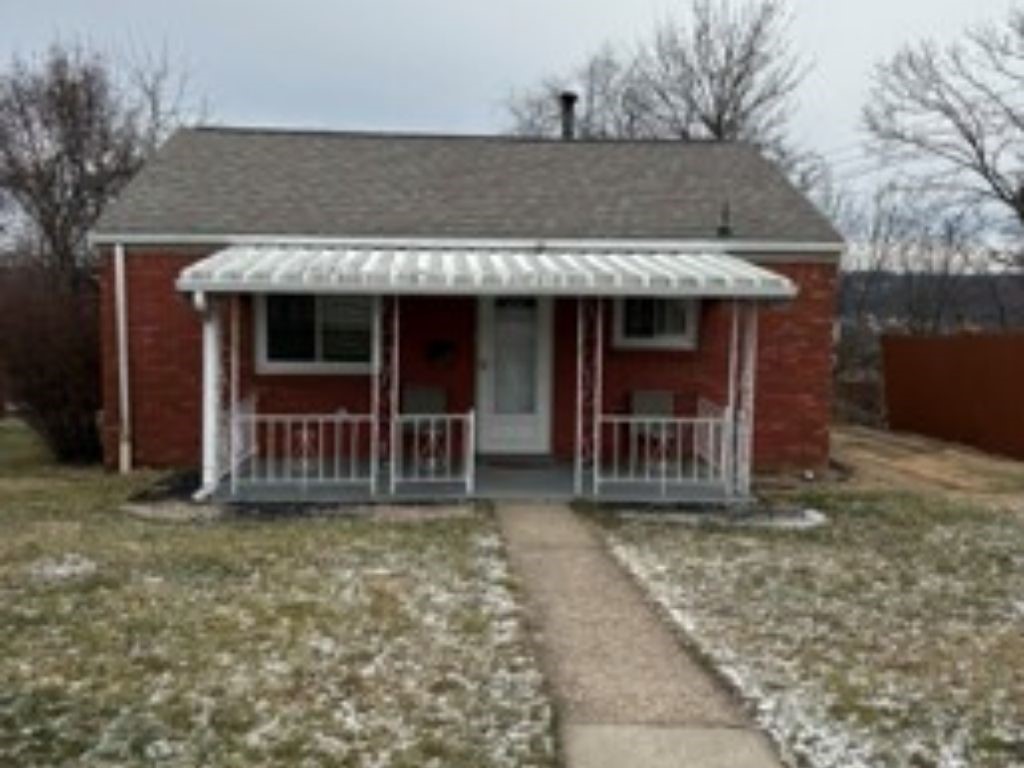 108 Delrose Drive Liberty Boro PA 15133