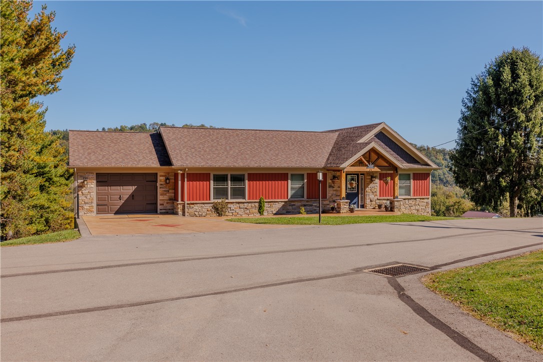 2 Nellie Avenue Charleroi Boro PA 15432