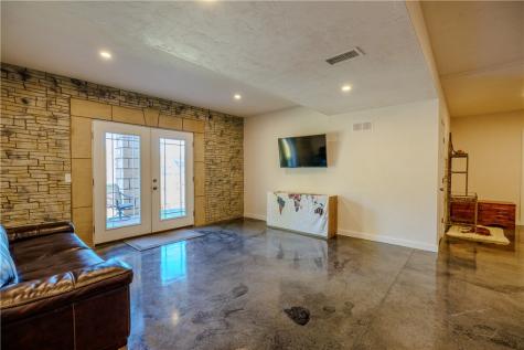 2 Nellie Avenue Charleroi Boro PA 15432