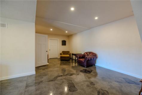 2 Nellie Avenue Charleroi Boro PA 15432