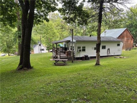 129 Old Farm Lane Brady's Bend Township PA 16028