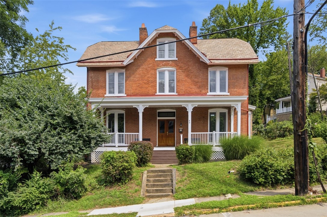 45 Hodgson Avenue Ingram PA 15205
