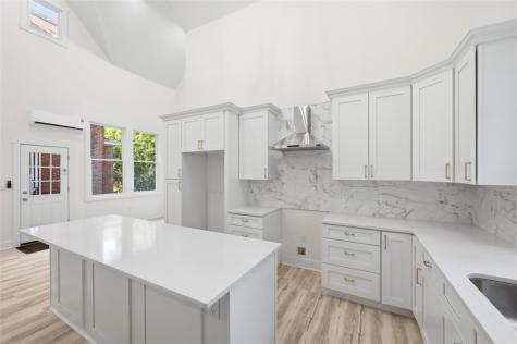45 Hodgson Avenue Ingram PA 15205