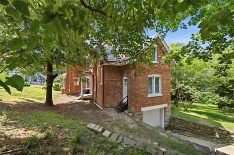 45 Hodgson Avenue Ingram PA 15205