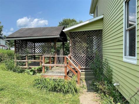 306 Clear Street Greensboro PA 15338