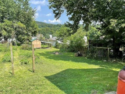 306 Clear Street Greensboro PA 15338