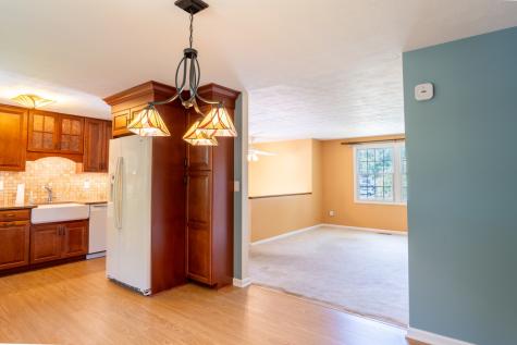 17 Wheatfield Drive Cranberry Township PA 16066
