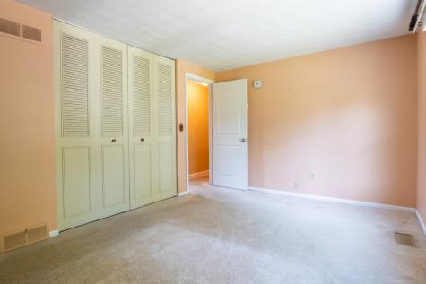 17 Wheatfield Drive Cranberry Township PA 16066