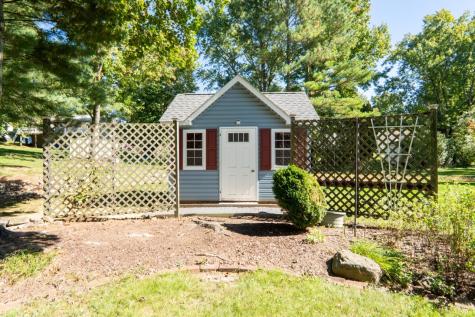 17 Wheatfield Drive Cranberry Township PA 16066