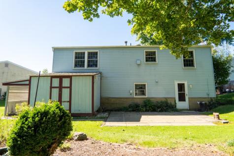 17 Wheatfield Drive Cranberry Township PA 16066