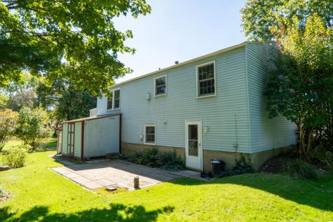 17 Wheatfield Drive Cranberry Township PA 16066