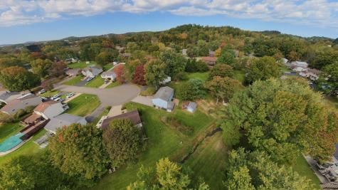17 Wheatfield Drive Cranberry Township PA 16066