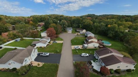 17 Wheatfield Drive Cranberry Township PA 16066