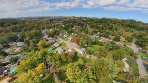 17 Wheatfield Drive Cranberry Township PA 16066
