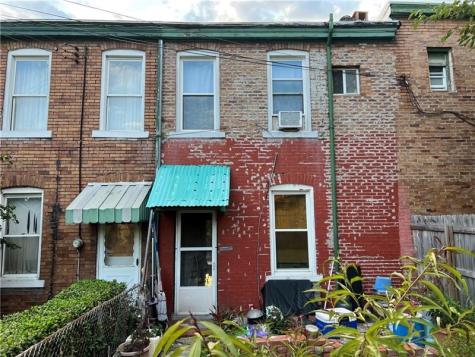 314 N Mathilda Street Garfield PA 15224