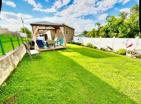 4 Hayes Street Dunbar PA 15431
