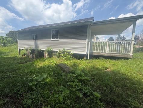 105 Penn Avenue Bentleyville PA 15314