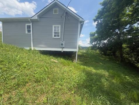 105 Penn Avenue Bentleyville PA 15314