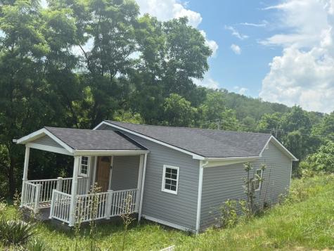 105 Penn Avenue Bentleyville PA 15314