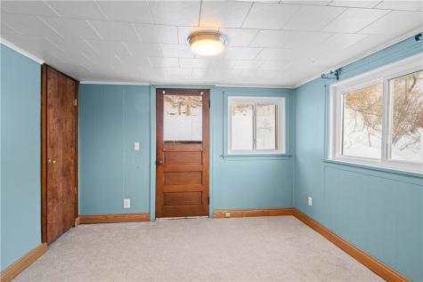 606 6th Avenue Ford City Boro PA 16226
