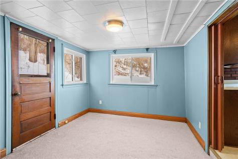 606 6th Avenue Ford City Boro PA 16226