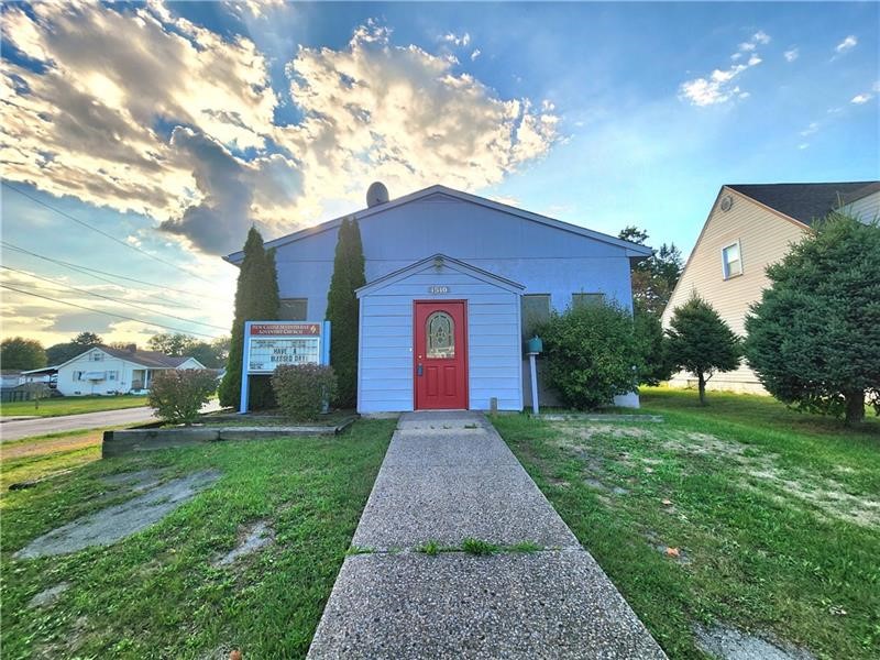 1512 Jackson Avenue New Castle PA 16101