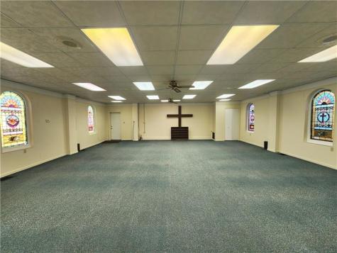 1512 Jackson Avenue New Castle PA 16101