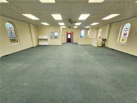 1512 Jackson Avenue New Castle PA 16101