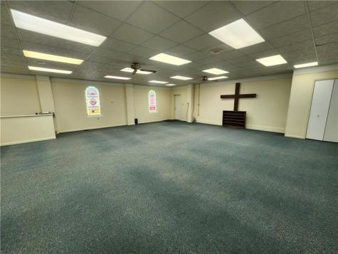 1512 Jackson Avenue New Castle PA 16101