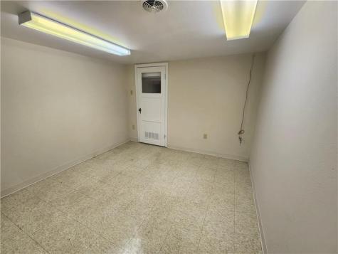 1512 Jackson Avenue New Castle PA 16101