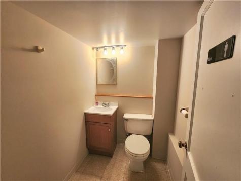 1512 Jackson Avenue New Castle PA 16101