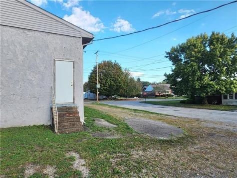 1512 Jackson Avenue New Castle PA 16101