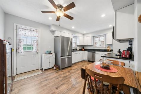 605 W Grant Street Houston PA 15342