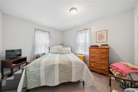 605 W Grant Street Houston PA 15342