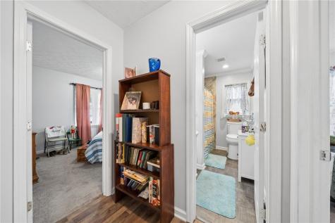 605 W Grant Street Houston PA 15342