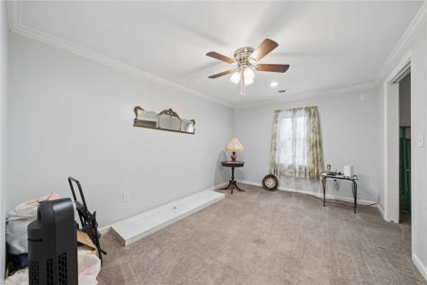605 W Grant Street Houston PA 15342