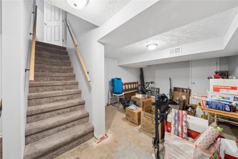 605 W Grant Street Houston PA 15342