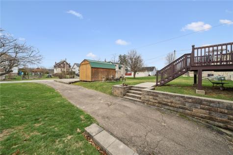 605 W Grant Street Houston PA 15342