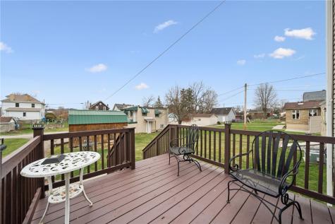 605 W Grant Street Houston PA 15342