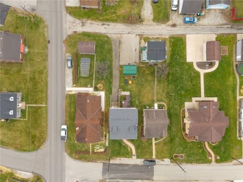 605 W Grant Street Houston PA 15342