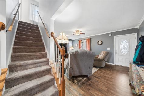605 W Grant Street Houston PA 15342