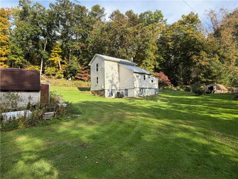 137 Watson Avenue Rockland Township PA 16374