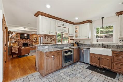 113 Woodside Drive Peters Township PA 15317