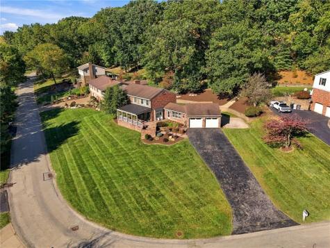 113 Woodside Drive Peters Township PA 15317